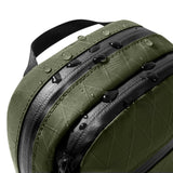「超迷你百寶袋」Tomtoc Aviator T37 旅行斜背包 - 另送 Nite Ize 鋁製D型扣環 1 個 (預訂貨品，9月25日送出)