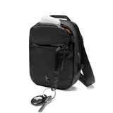 「超迷你百寶袋」Tomtoc Aviator T37 旅行斜背包 - 另送 Nite Ize 鋁製D型扣環 1 個 (預訂貨品，9月25日送出)