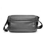 「出行孖寶」💼✈️超大容量sling -tomtoc Explorer T21 城市穿梭斜背包 (預訂貨品，10月16日送出)